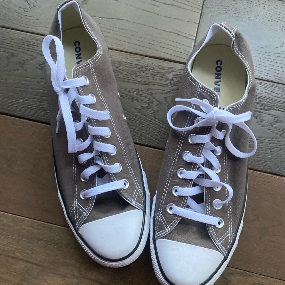 Converse Gray and White lace up, Size 10.50.  New